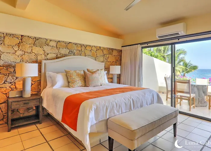 Beachside Paradise, Heated Pool, Sunsets & Bbq Villa