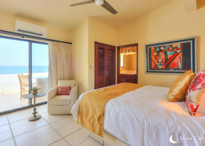 Villa Beachside Paradise, Heated Pool, Sunsets & Bbq *