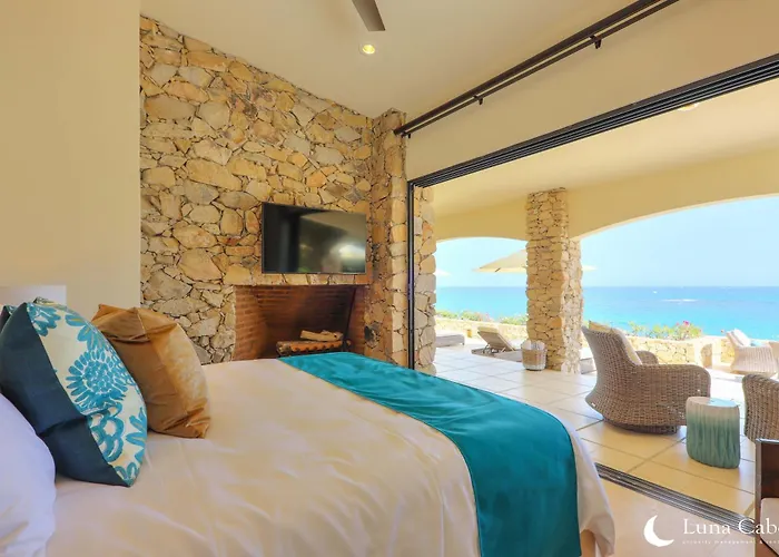 Beachside Paradise, Heated Pool, Sunsets & Bbq